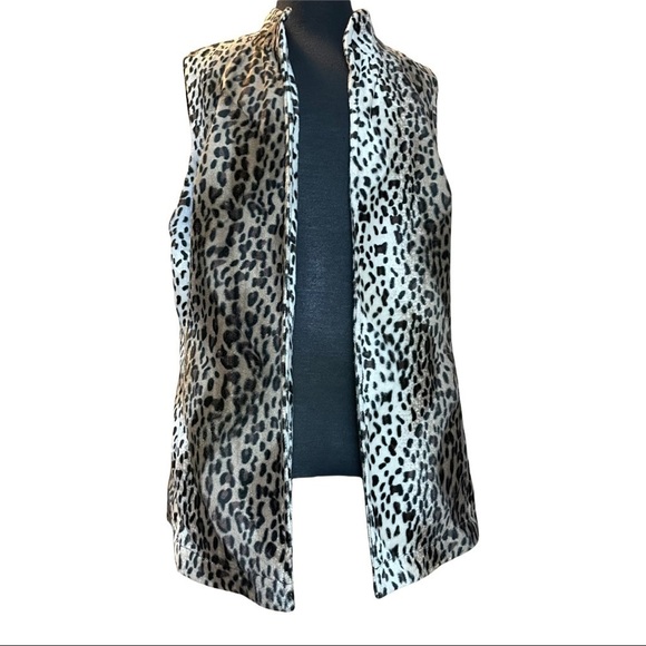 Chico’s Faux Fur Animal Print Open Front Vest Size 0 (small/4) - Picture 1 of 11